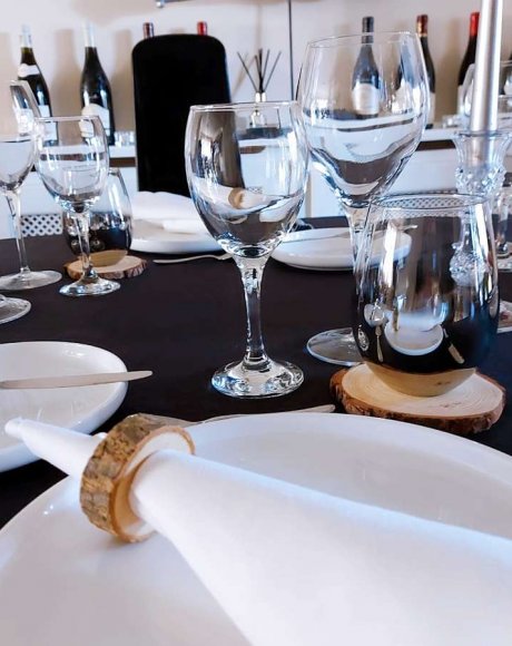 table-prepared-by-catering-services-london